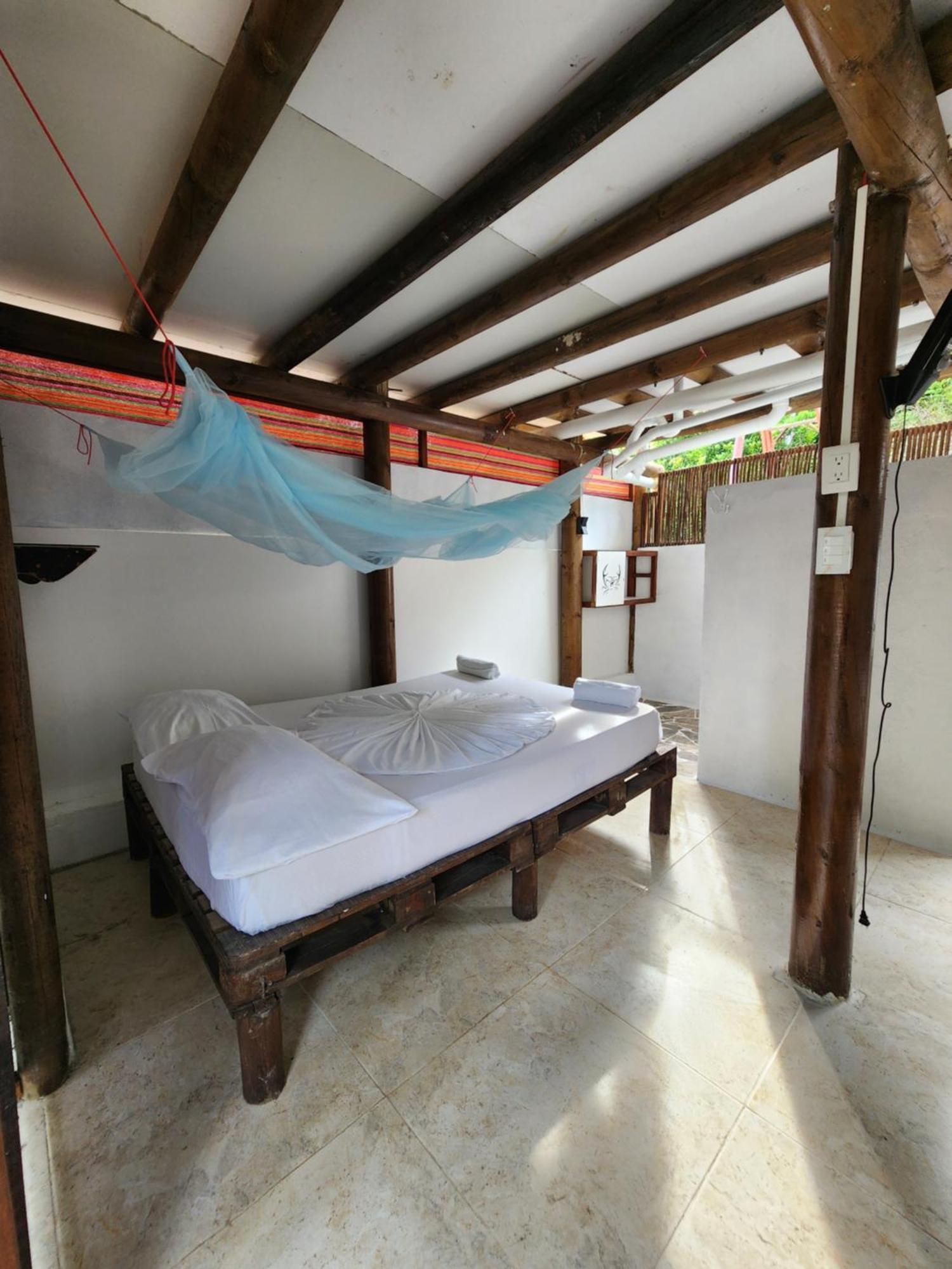 El Hamaquero Hostal Econativo Isla Grande  Exterior photo